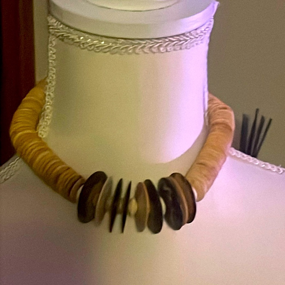 Funky wood disc necklace